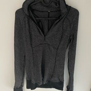 Lululemon Fitted Quarterzip Top